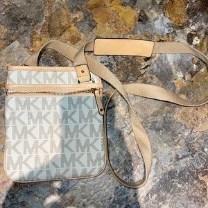 Michael Kors Crossbody Purse